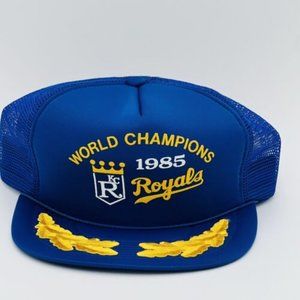 Vintage Kansas City Royals NOS Commander Hat Cap Trucker Blue Gold 80s KC‎ 1985